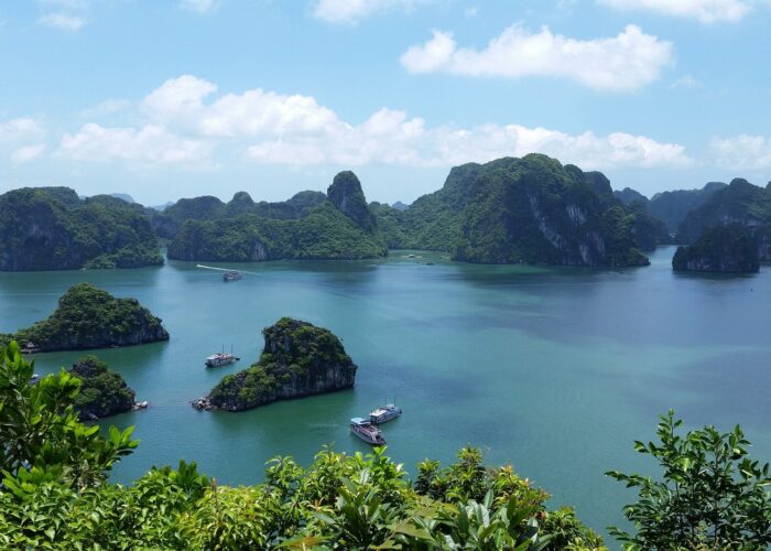 vietnam tourist places